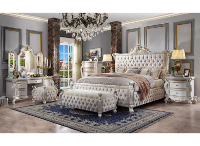 Klassesche Schlofzëmmer-Set Barock Rokoko Bett Nuetsschaf Kommode