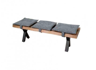 Modern Designer-Holzbank mat gepolstertem Sëtz fir Iesszëmmer.