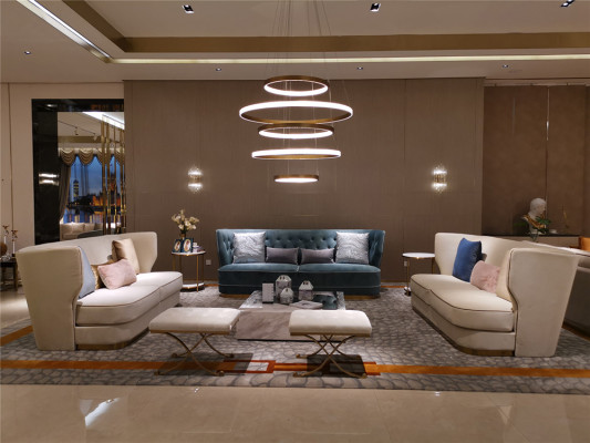 Design Luxus Couch 3-Sëtzer Polster Sofa - Italiene Stil Wunnzëmmer Miwwelen