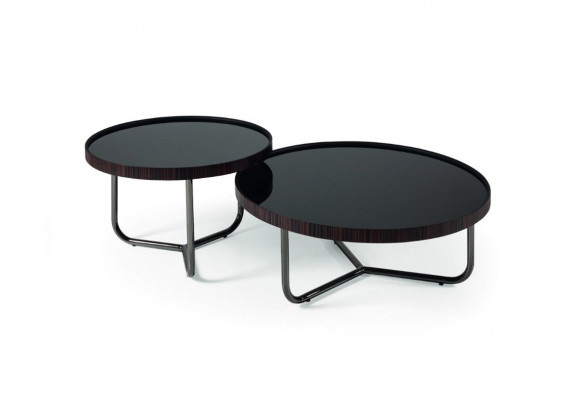 Luxus Set 2x Sofa Dësch Kaffisdësch Designer Wunnzëmmer Dëscher