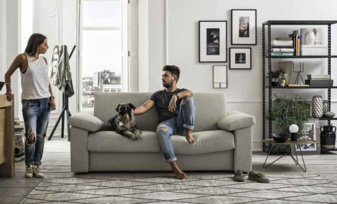 Italienesch Miwwelen Design Zofa Couchen Stoff Sofa Couch Schlofzofa alfitalia