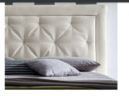 Chesterfield Better 180x200cm Schlofzëmmer Textil Stoff Bett Design Luxus Hotel