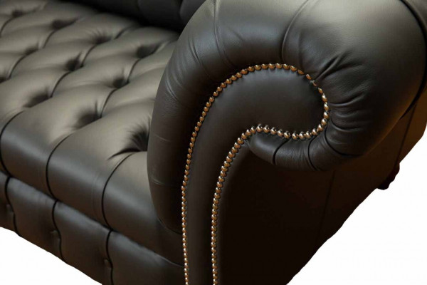 Luxus Véiersëtzer Sofa 4 Sëtzer Wunnzëmmer Chesterfield Engleschen Stoffdesign