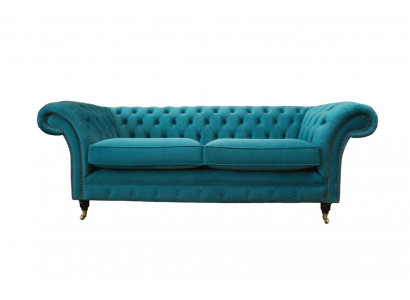 Chesterfield Dräisëtzer Blo Stoff Wunnzëmmer Design Polstersofa