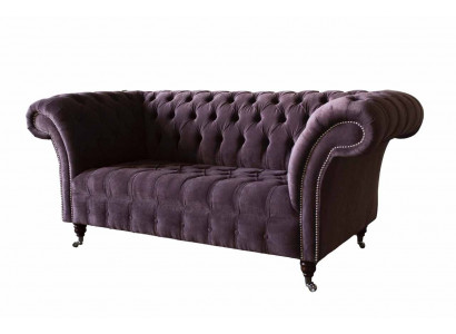 Chesterfield Sofa Canapé Design Lila Polsterstoff Textil Zwesëtzeger Sëtz Neit