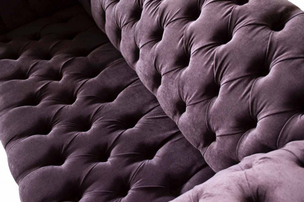 Chesterfield Sofa Canapé Design Lila Polsterstoff Textil Zwesëtzeger Sëtz Neit