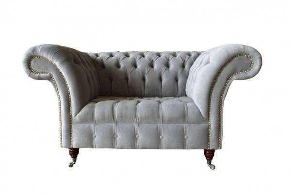 Grau Chesterfield Oueresessel Grau Sessel Couch Stoffcanapé Wunnzëmmer