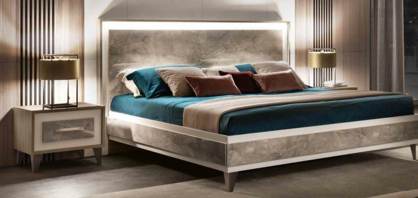arredoclassic Italienesch Schlofzëmmer Miwwel Design Garnitur Bett Nuecht Dësch