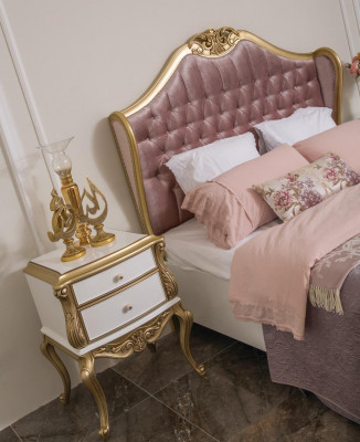 Chesterfield Bettframe Design Gepolstert Luxus Bett Schlofstablett Bett rosa