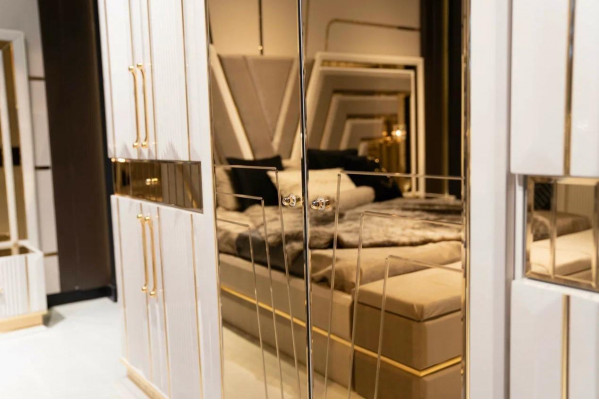 Kleederpress wäiss Schlofkummer Material Holz Schaf Luxus Modern