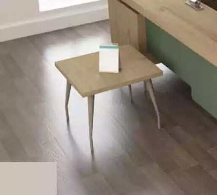 Klasseschen helle Couchtisch Modernen Design Oflaach Holzdësch Büro