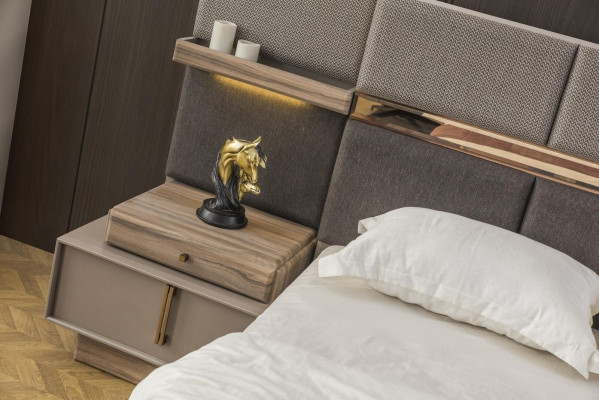 Duebelbett Komplett Schlofzëmmer Bett 4-deelech Gro Nueschtstiescher Schaf