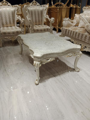 Wunnzëmmer Elegante Couchtisch Edele Couchtisch Charme Wunnzëmmermöbel