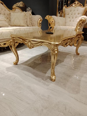 Couchtisch Dëscher Chesterfield Dësch Design Luxus Miwwelen Gold Holz Wunnzëmmer Nei