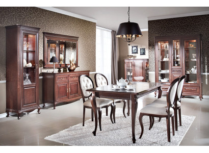 Luxuriéis Iessensemble fir d'Wunnzëmmer am eenzegaartegen italienesche Stil.
