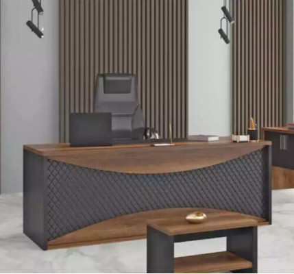 Brongen Schreibtisch Dëscher Büro Dësch Chefdësch 200x90