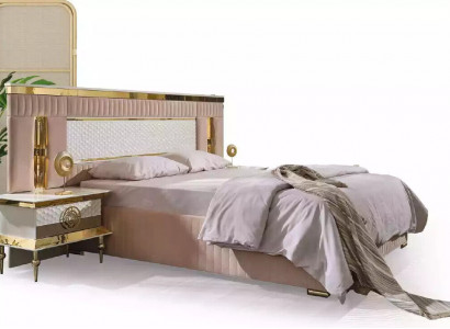 Beige Schlofzëmmer Set Duebelbett 2x Nuetsdëscher Schlofdëscher 3 Deeler