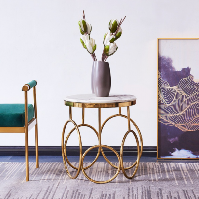 Niewentisch Designer Miwwelen Gold Ronn Edelstol Dësch