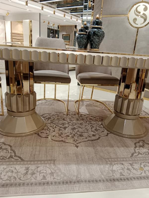 Luxus Dësch Beige Edelstol Dëscher Italienescht Design Iessdëscher Iessdësch Nei