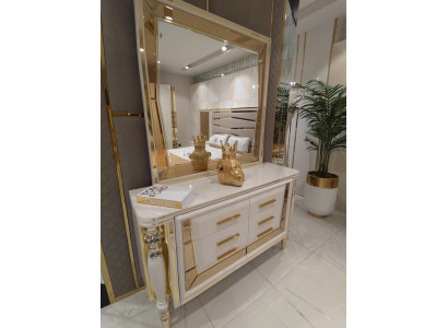 Schlofkummer Komplett aus Holz Kommod mat Spigel Modern Miwwelen 2 Deeler. Nei.