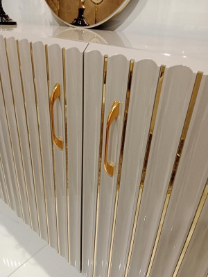 Kommode mat 2x Spigel Holzmiwwel Anrichte Luxus Miwwel Modern Miwwel 3 Deeler. Nei