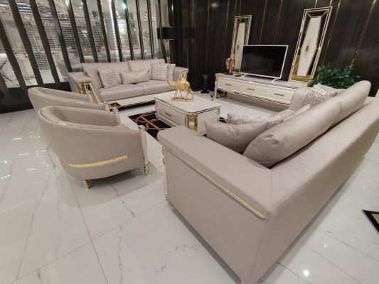 Luxus Sofagarnitur 3+3+1 Sëtzer Design Miwwelen Beige Fautteuil Sofa Textil Holz Nei