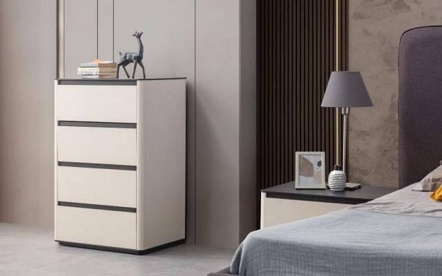 Beige Holz Kommodë 4-dieregen Holzschafschaf Schlofzimmer Edeld Anbauschafschaf