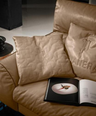 Wunnzëmmer Lieder-Sofa Beige Zweisëtzer Design Sofas Polster Sofas 2 Sëtz Prianera