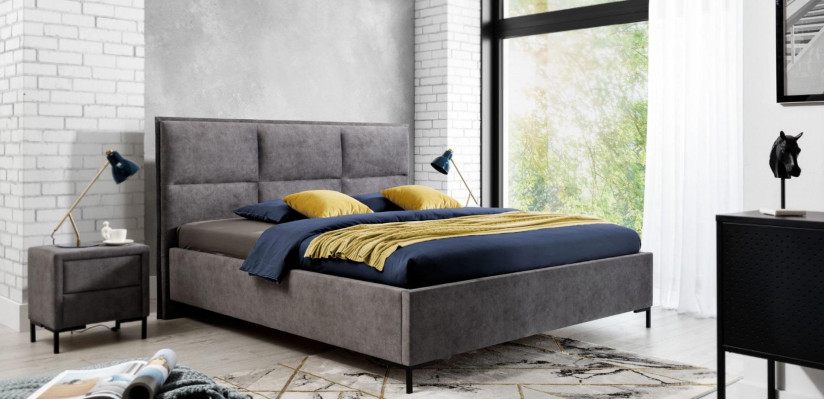 Schlofzëmmer Set Gro Bett Elegant 2x Nuetsdëscher Komplett Set Schéin 3 Deeler.