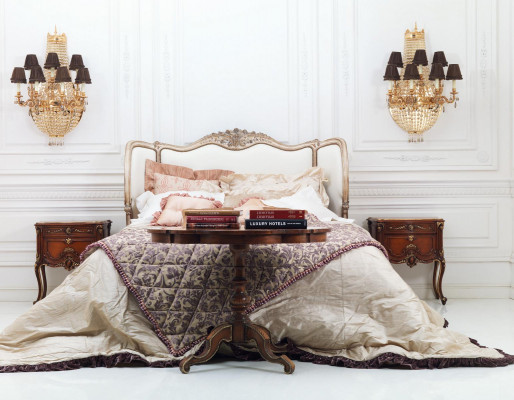 Klassescht Bett Duebelbett Chesterfield Luxus Miwwelen Italienesch Ariichtung