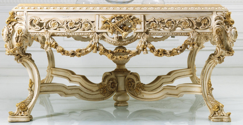 Iessdësch Iesszëmmer Echt Holz Wunnzëmmermöbel Antik Stil Dësch Dëscher Italien