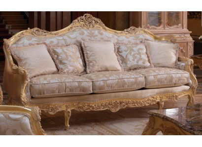Klassescht Dräisëtzer-Sofa brong Miwwelstéck