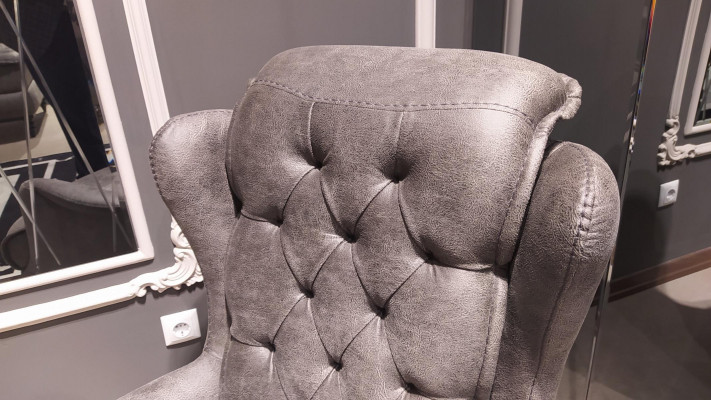 Chesterfield Ohrsessel mat Säitentafel Lounge Eck 2-Deeler Sessel Sofa