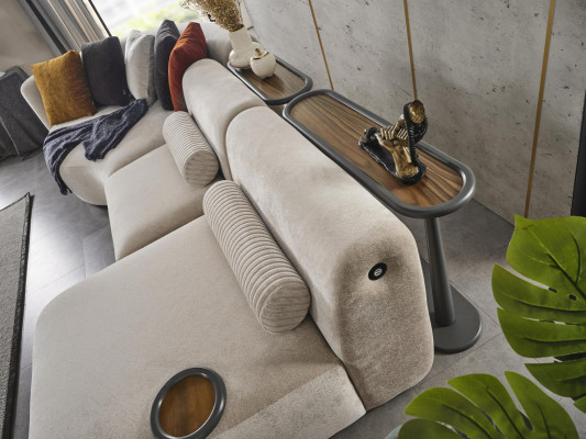 Eckcouch L-Form Design Sofa Holz mat Textilstoff Polster nei Miwwelen wäiss