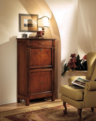 Kommode Anrichte Schaf Garderob Sideboard Miwwelen Antik Stil Holz Luxus Holz