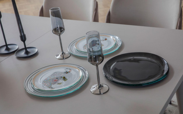 Luxuriéisen erausziehbaren Dësch Designer Modern Iesszëmmer Textil Still