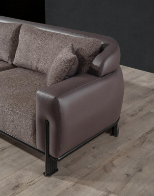 Braune Wunnzëmmer 3-Sëtz Designer Dräisëtzer Exklusiv Couchen Nei