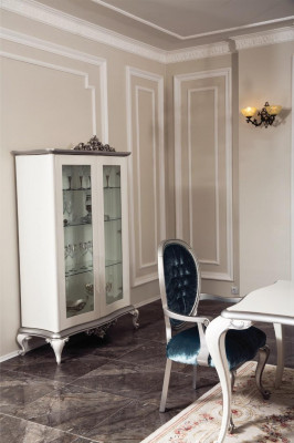 Design Iesszëmmer Set 8-Deeler Stull Kommode Vitrin Spigel Iessdëscher Holz