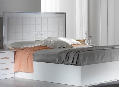 Bett 2x Nuetsdësch 3-tlg. Schlofkummer Set Design Modern Luxus Better Grupp Nei