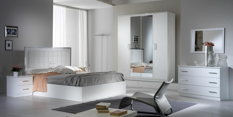Bett 2x Nuetsdësch 3-tlg. Schlofkummer Set Design Modern Luxus Better Grupp Nei