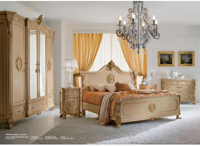 Kleederschaf Schief Kleeder Beige Schlofkummer Holz Miwwelen Schaf