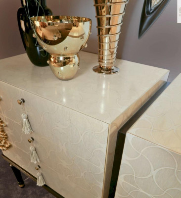Kommod Sideboard Luxus Schief Schiefchen Schlofkummer Holz Beige
