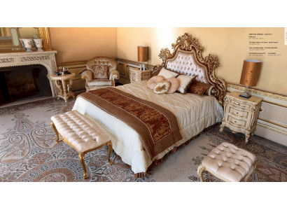 Chesterfield Duebelbett Stoffbett Bettkader Holz Barockstil