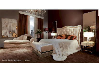 Bett Duebelbett Chesterfield Stoff Luxusbette Holz Schlofzëmmer