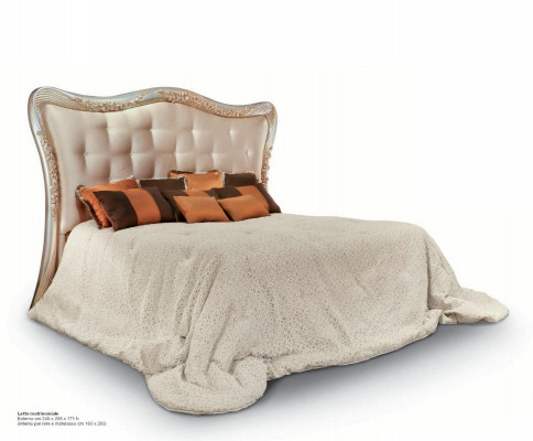 Bett Duebelbett Chesterfield Stoff Luxusbette Holz Schlofzëmmer