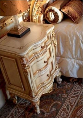 Nuetsdëscher Nuetsdësch Konsolen Niewendësch Schlofkummer Holz Beige Luxus Nei