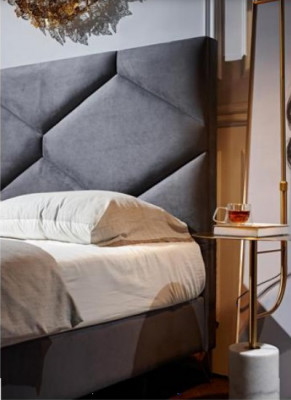 Schlofzëmmer Set Bett + 2x Nuetsdëscher 3 Deeler. Nuetsdësch Miwwel Luxus Hotel Samt