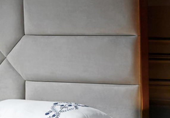 Duebelbett Schlofkummer Hotel Koppel Luxus Bett 2x Nuetsdësch 3tlg. Neie Better Set