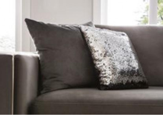 Héichwäerteg Sofa 4 Sëtzer Polstersofas Designer Canapé Sofa Luxus Chesterfield