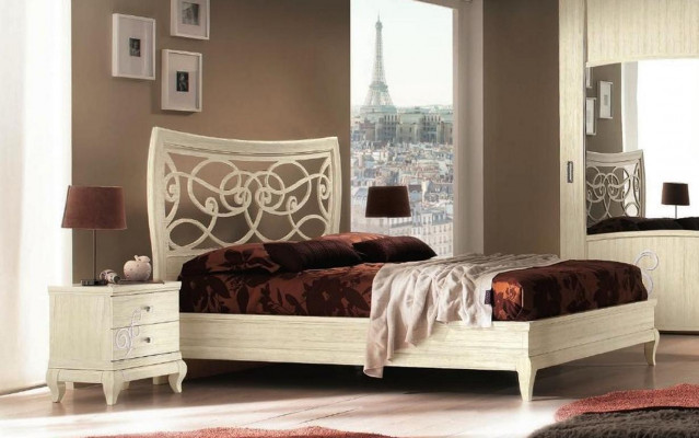 Schlofkummer Bett Nuetsdësch Kleederschaf Kommode Spigel Grupp Nei Set 6stéck.
